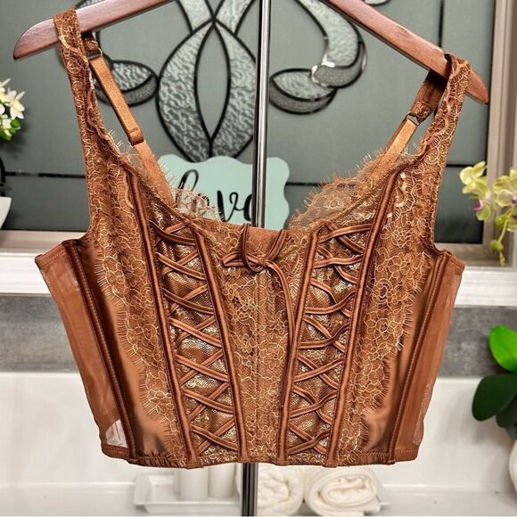 Victoria’s Secret DREAM ANGELS Unlined Lace-Up Corset Top in the Size Large - Picture 7 of 9